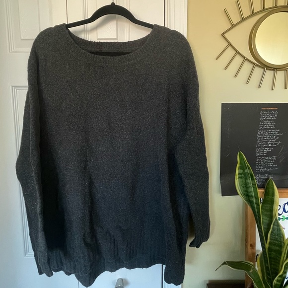 Express Grey Sweater - Picture 1 of 5